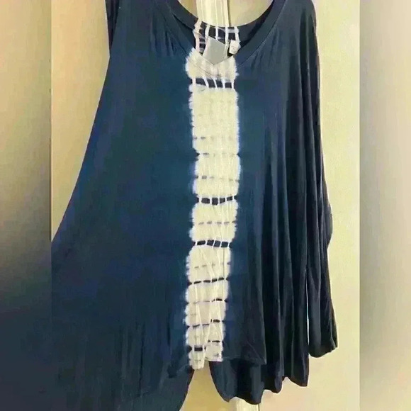 SUNDAY NAVY tie dye long sleeve long line slit back top, 3X - NWT - Picture 3 of 7